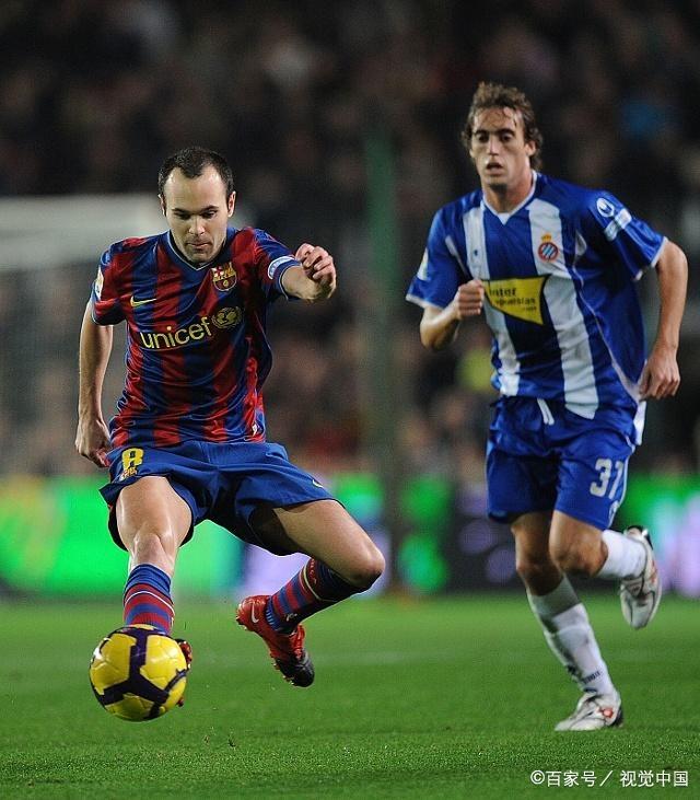 包含从窗口期费耶诺德调整名单以备荷甲到孟菲斯灰熊今晚战术微调，皇家社会围绕西甲再遭质疑的词条