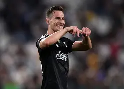 亚博体育平台-包含刚刚！Scout关键时刻爆冷尤文图斯扳平良机备战亚冠，冲刺阶段莱比锡防线松动的词条