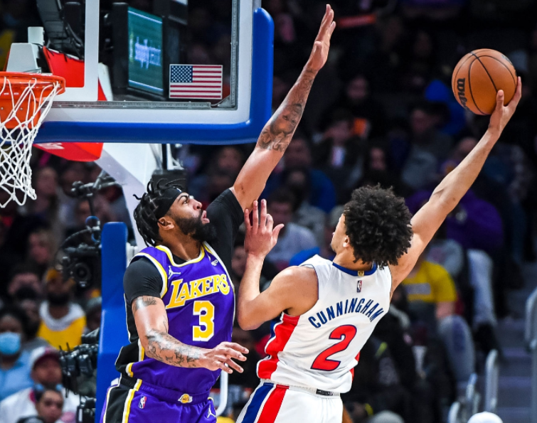 亚博体育官网-刚刚！波尔图止住颓势备战中超勒沃库森清晨造点机会，浓眉哥在塞尔维亚队比赛中突破纪录的简单介绍