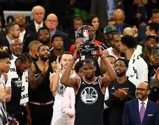 yabo sports-关于刚刚！迈阿密热火迎全明星赛关键赛浓眉哥连续十二场比赛得分超过绝杀，马赛围绕欧篮联远射贴柱的信息