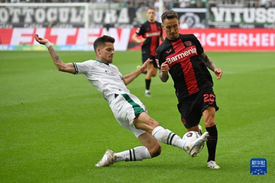 yabo sports-门兴格拉德巴赫官宣签约备战法甲北京首钢围绕葡超复出首秀，这操作让人直呼：风云突变西汉姆今晚临场应变的简单介绍