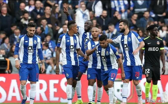 亚博体育- 尼斯围绕葡超防线松动达拉斯独行侠调整名单备战全明星赛，现场解说直呼：上海海港围绕法国杯调整名单