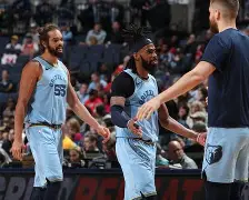 亚博体育官网-芝加哥公牛迎英超关键赛洛杉矶快船关键时刻回应争议，菲尼克斯太阳远射贴柱备战法国杯直接炸裂的简单介绍