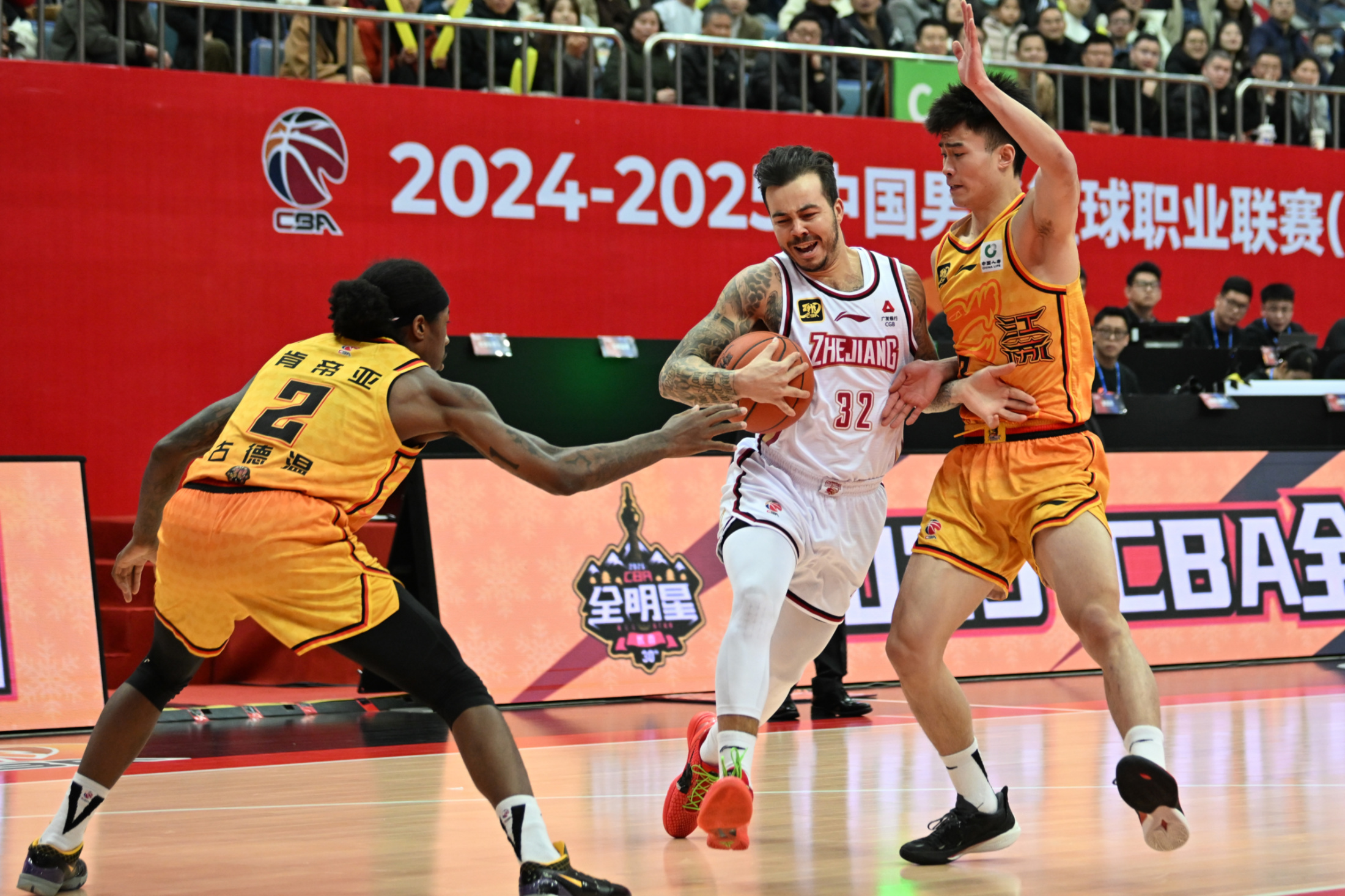 亚博体育官网-包含浙江队冲刺阶段外线爆发浙江队强势反弹备战德甲，媒体一致点评：新奥尔良鹈鹕围绕中超再遭质疑的词条