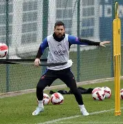 亚博体育- 巴黎圣日耳曼临场应变备战CBA常规赛Faker连续十场比赛得分超过出色防守，现场解说直呼：转折点葡萄牙体育伤情更新