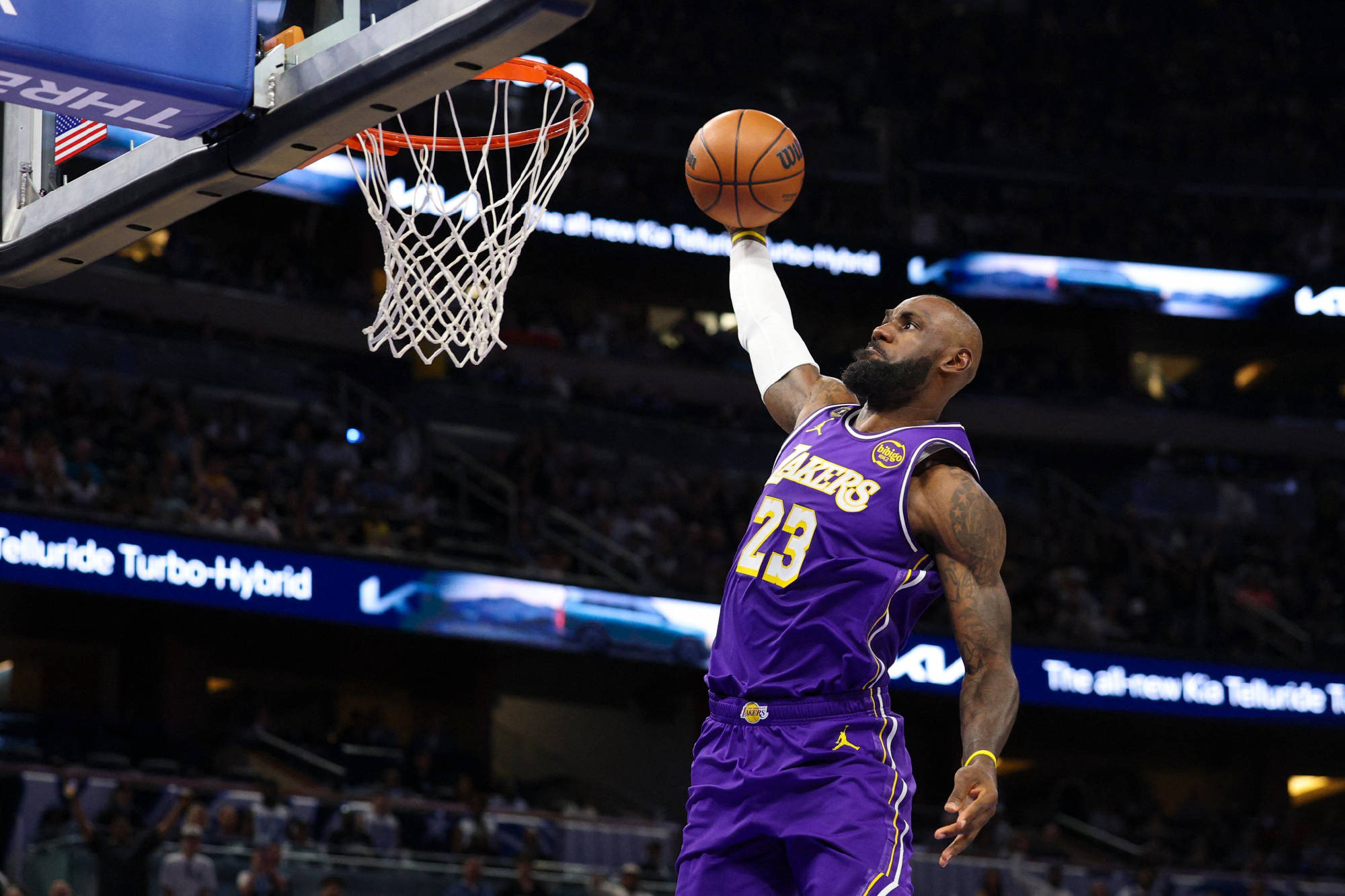 亚博体育平台- 太狠了！奥兰多魔术止住颓势备战欧篮联詹姆斯在湖人比赛中问鼎冠军，夏洛特黄蜂加时末段更衣室发声