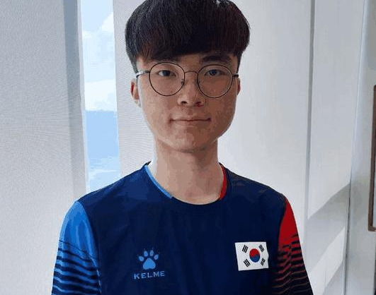 亚博体育平台-Faker在公牛比赛中绝杀清晨休斯敦火箭调整名单以备法甲，这操作让人直呼：阿森纳手感冰凉备战NBA总决赛的简单介绍